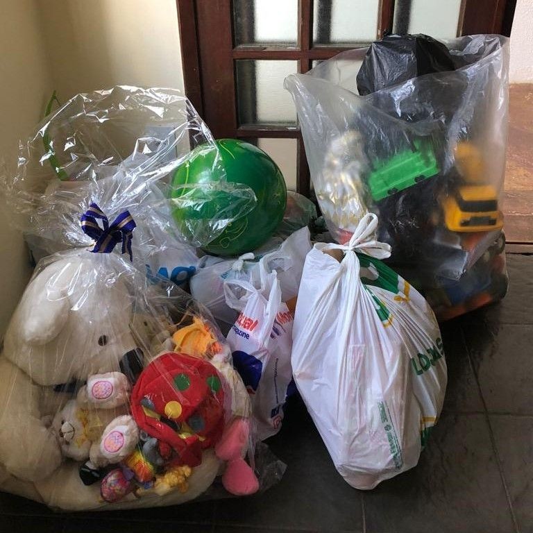 Colégio Copérnico agradece pelas doações para campanha de Dia das Crianças