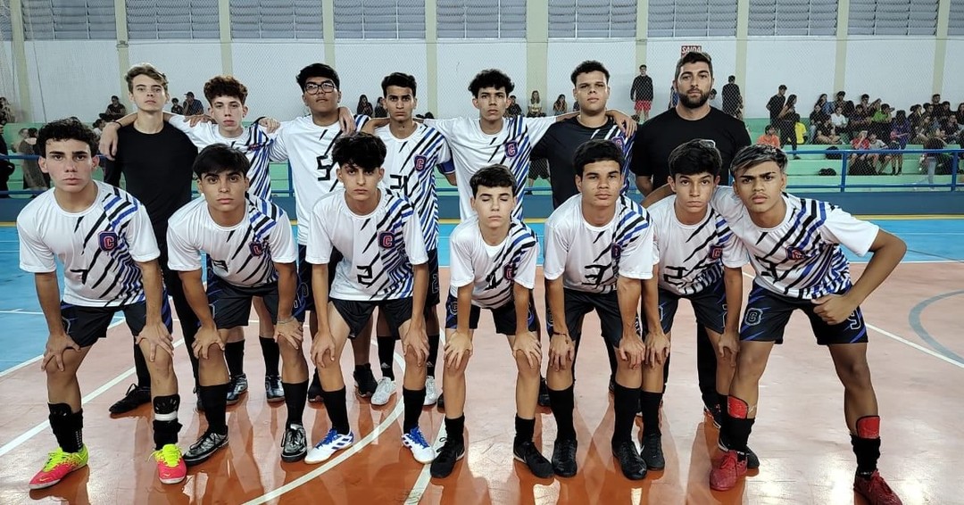 Time de futsal Colégio Copérnico participa de Jogos Escolares