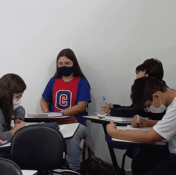 Colonização em estações