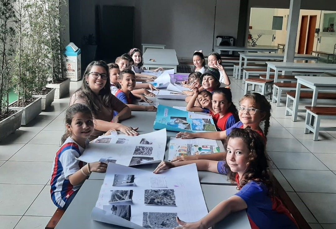 Os alunos do 3°ano B apresentaram...