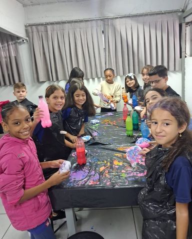 Técnica Tie Dye - 4º Ano